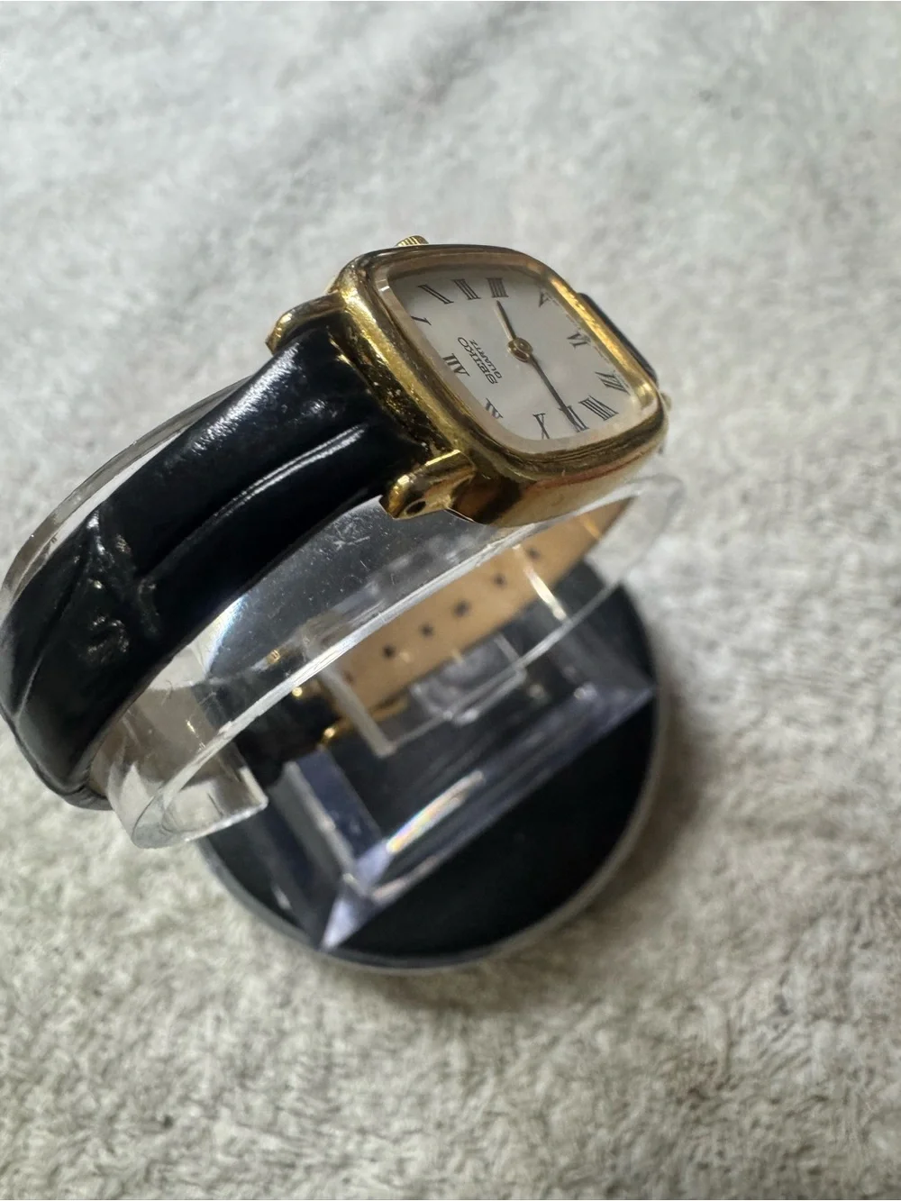 Seiko elegant wristwatch